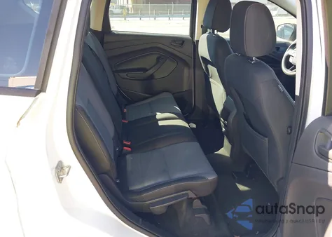 2017 Ford Escape S из США, поврежденный, VIN 1FMCU0F74HUB56421